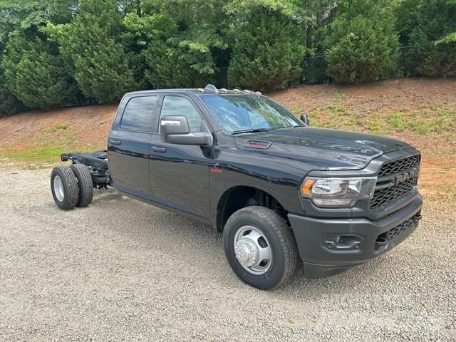 RAM 3500 캐빈 및 인테리어