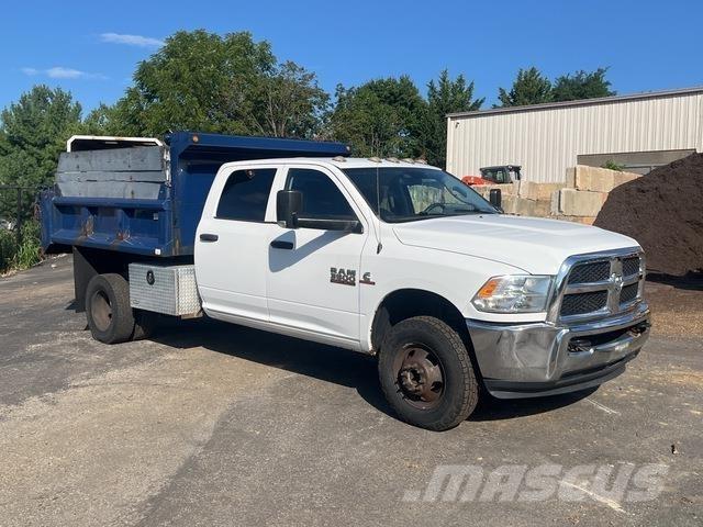 RAM 3500 덤프 트럭