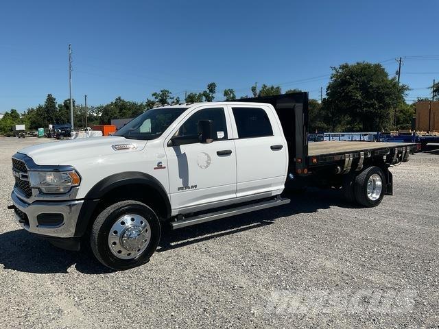 RAM 4500 플랫베드/드롭사이드 트럭