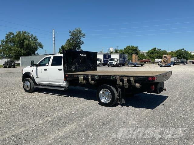 RAM 4500 플랫베드/드롭사이드 트럭