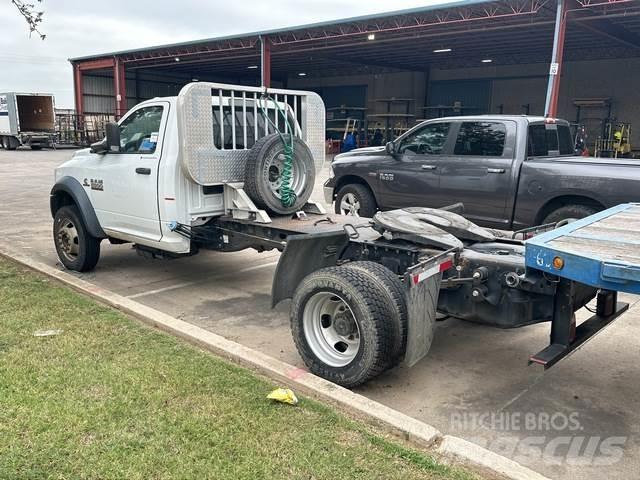 RAM 5500 트랙터 유닛