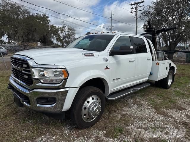 RAM 5500 회수 차량