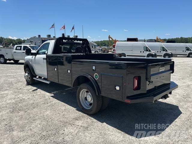 RAM 5500 픽업/드롭사이드