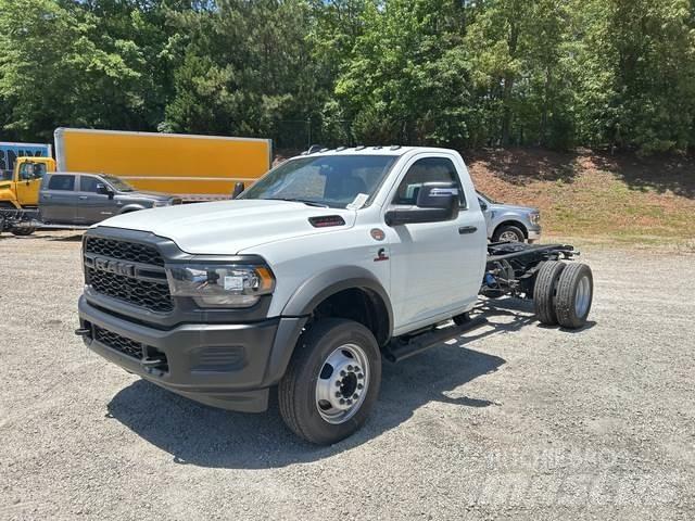 RAM 5500 캐빈 및 인테리어