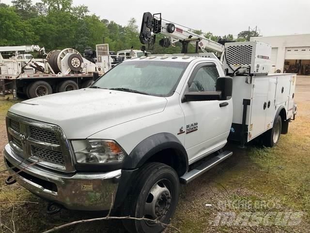 RAM 5500 시립/다목적 차량