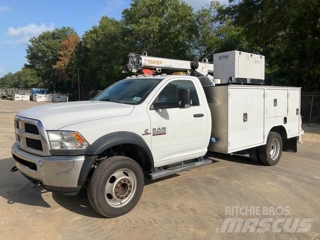 RAM 5500 시립/다목적 차량