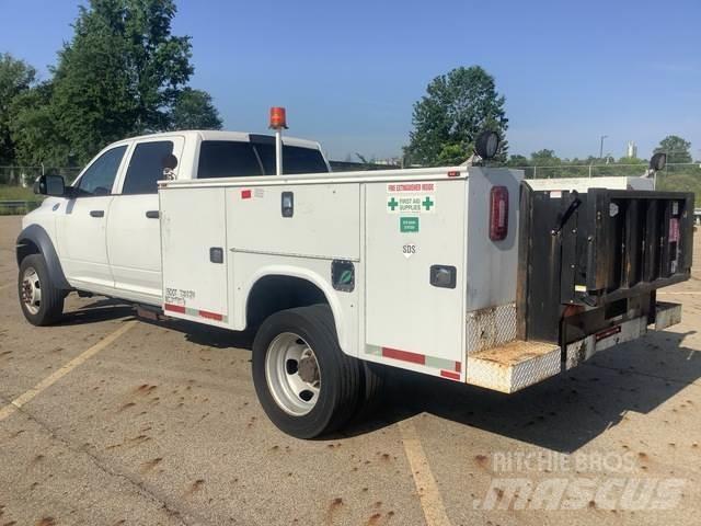 RAM 5500 픽업/드롭사이드