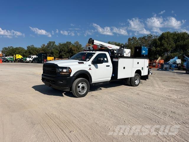 RAM 5500 시립/다목적 차량