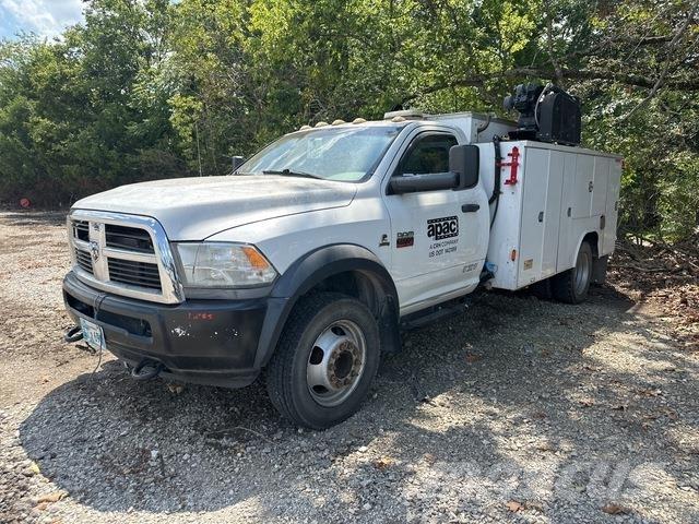 RAM 5500 시립/다목적 차량