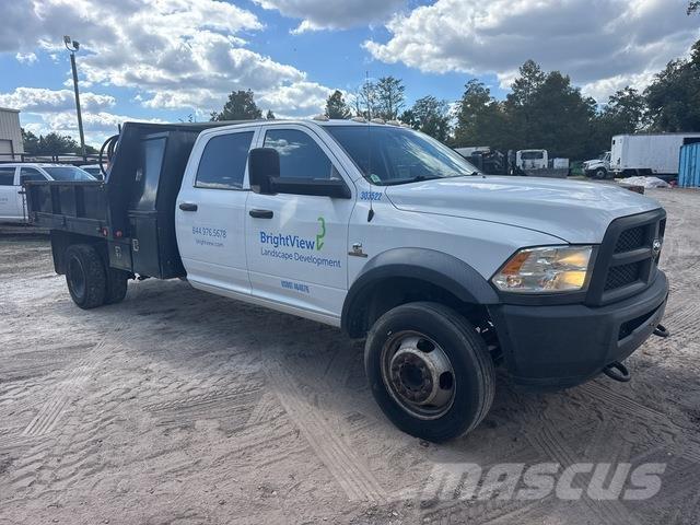 RAM 5500 플랫베드/드롭사이드 트럭