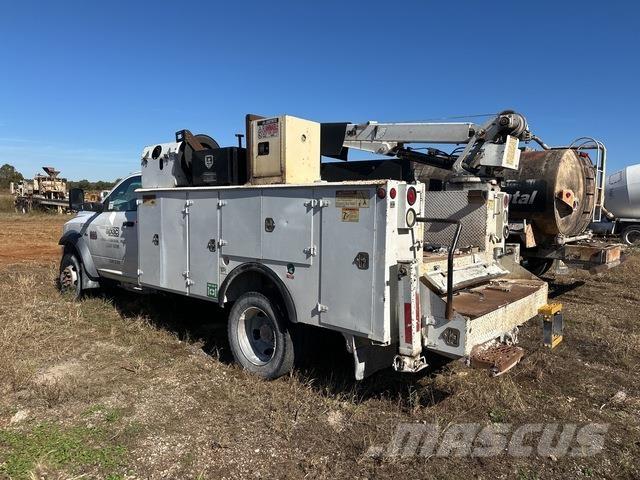 RAM 5500 시립/다목적 차량