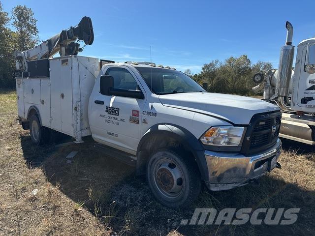 RAM 5500 시립/다목적 차량