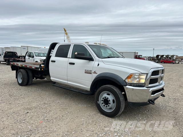 RAM 5500 플랫베드/드롭사이드 트럭