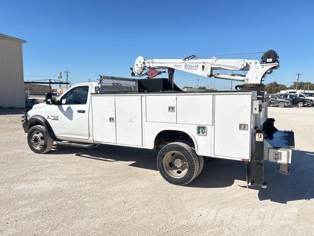 RAM 5500 시립/다목적 차량