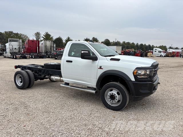 RAM 5500 캐빈 및 인테리어