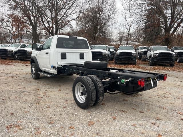 RAM 5500 캐빈 및 인테리어