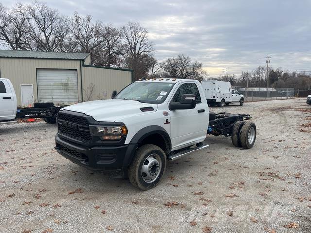 RAM 5500 캐빈 및 인테리어