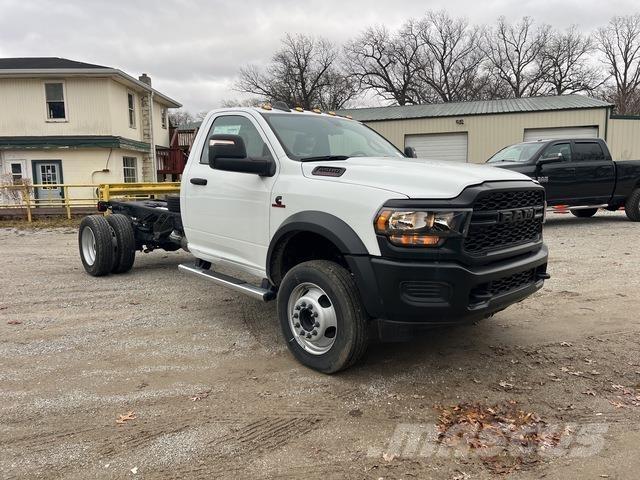 RAM 5500 캐빈 및 인테리어