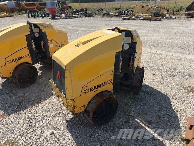 Rammax 1575 토양 다짐기
