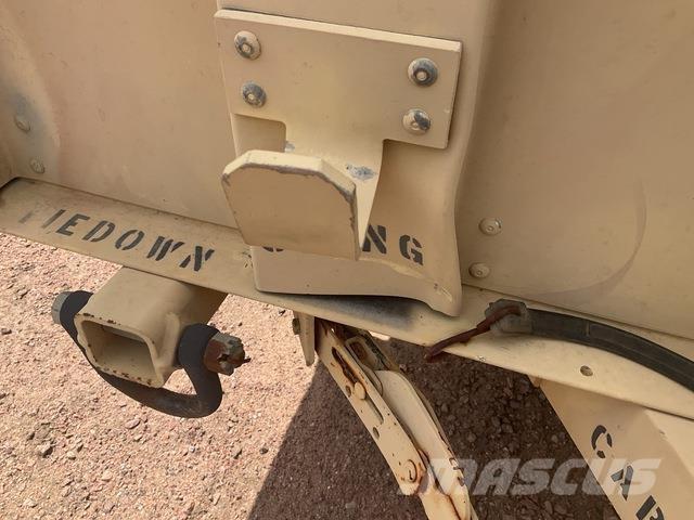  Raytheon M1101 기타 트레일러