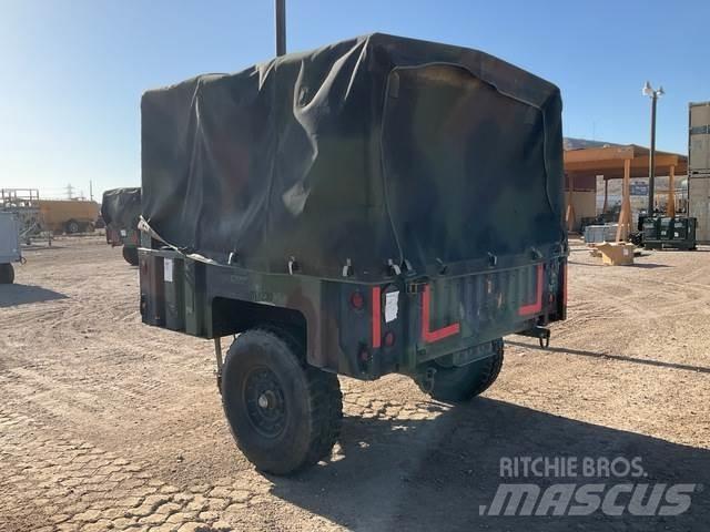  Raytheon M1102 기타 트레일러