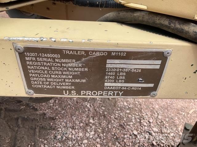  Raytheon M1102 기타 트레일러