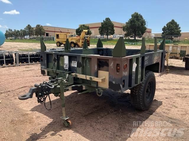  Raytheon M1102 기타 트레일러