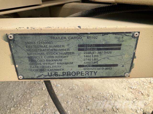  Raytheon M1102 기타 트레일러