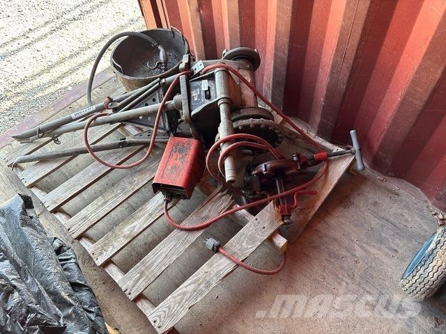  Ridgid 300-12 파이프라인