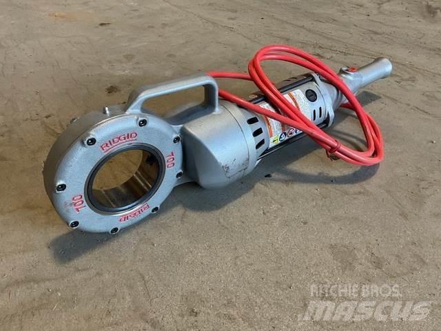  Ridgid 700-T2 파이프라인