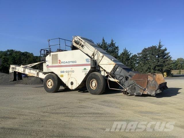 Roadtec SB2500 물자 수송 장비