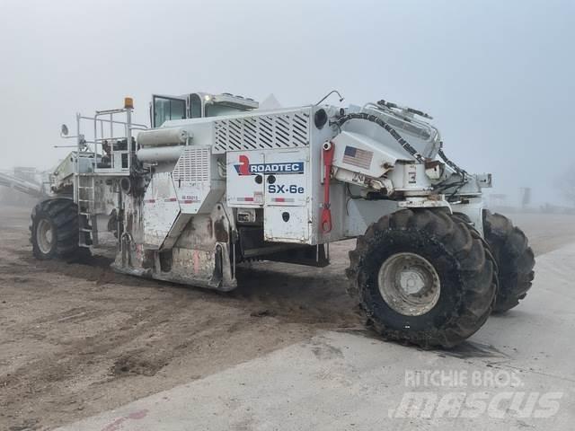 Roadtec SX6E 토양 다짐기