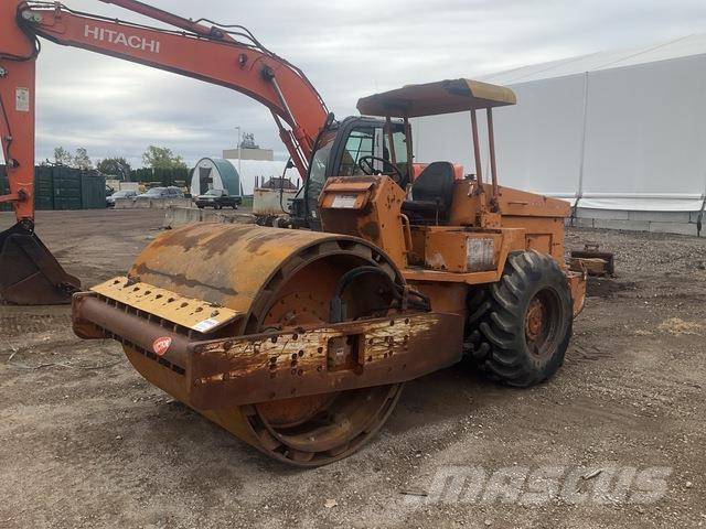 Sakai SV70TF 싱글 드럼 롤러