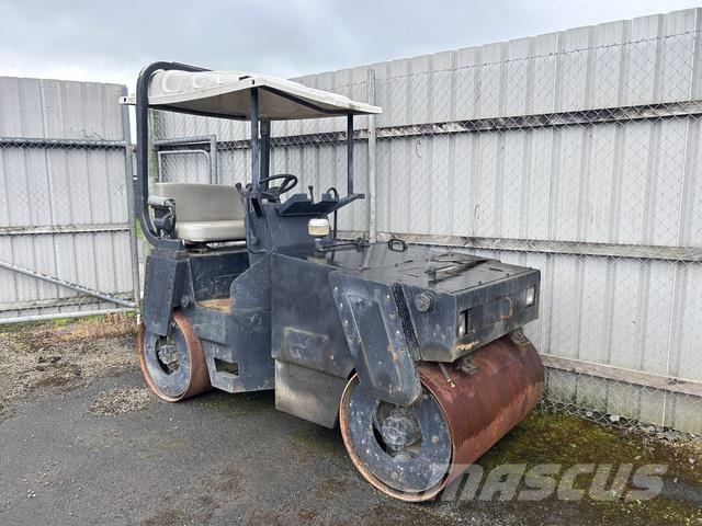 Sakai SW350 트윈 드럼 롤러