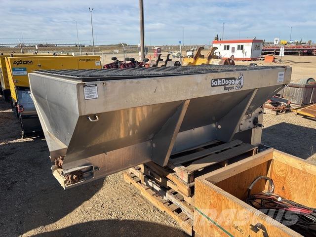  Salt Dogg 모래(염화칼슘) 살포기