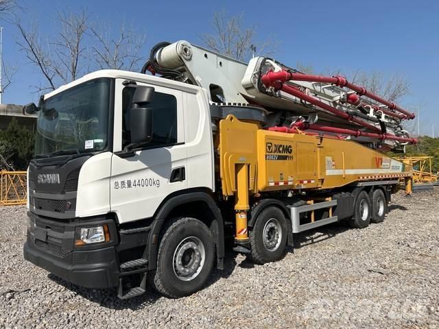 Scania P450 콘크리트 펌프카
