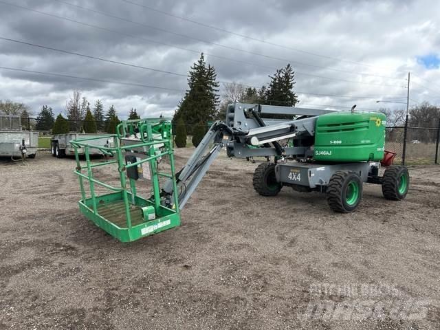 SkyJack SJ46AJ 관절형 전동이동 리프트