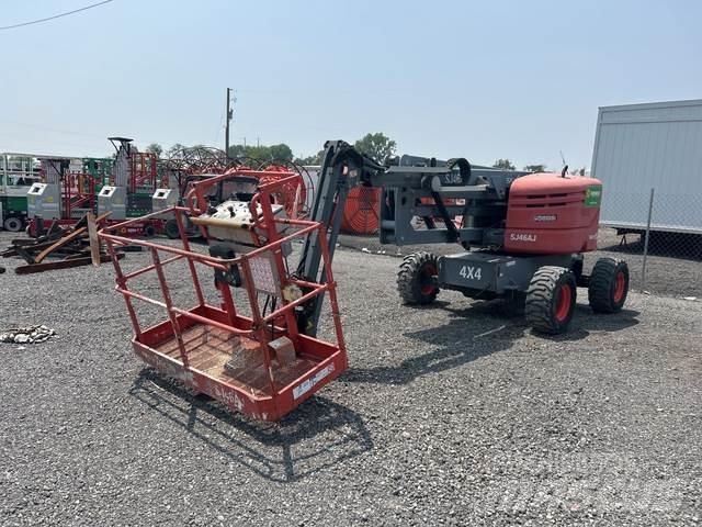 SkyJack SJ46AJ 관절형 전동이동 리프트