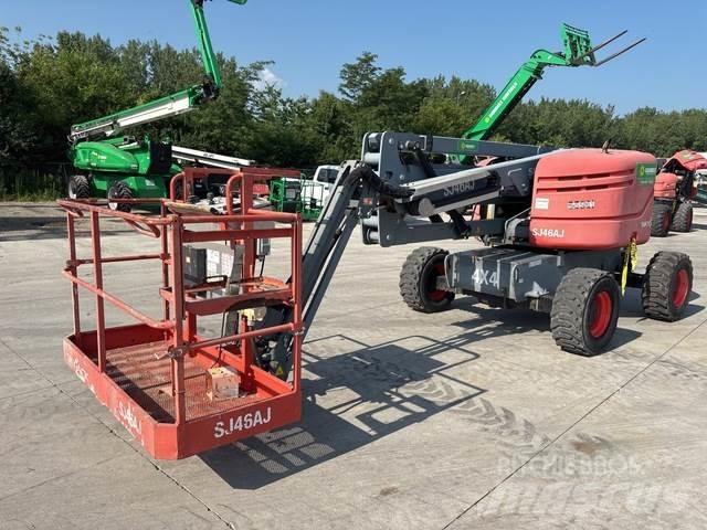 SkyJack SJ46AJ 관절형 전동이동 리프트