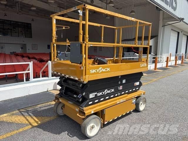 SkyJack SJ4726 가위형 리프트