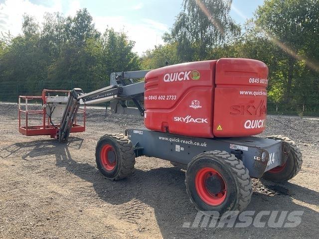 SkyJack SJ51AJ 관절형 전동이동 리프트