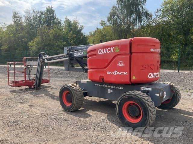 SkyJack SJ51AJ 관절형 전동이동 리프트