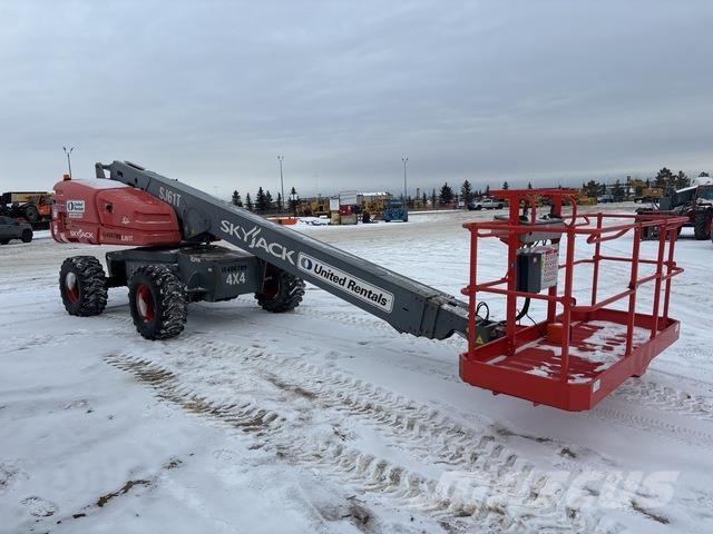 SkyJack SJ61T 견인식 전동이동 리프트