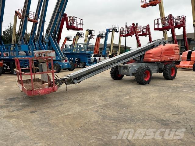 SkyJack SJ61T 견인식 전동이동 리프트