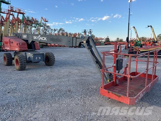 SkyJack SJ66T 견인식 전동이동 리프트