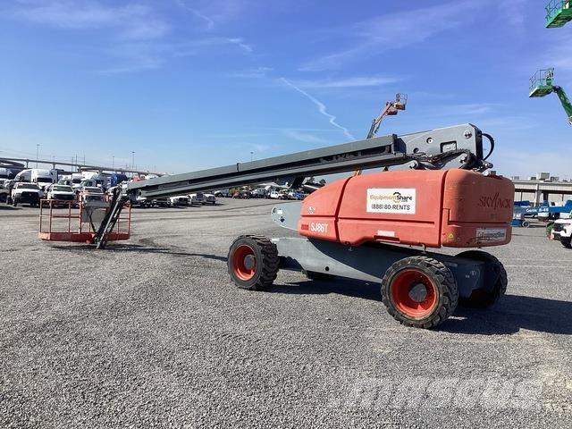 SkyJack SJ86T 견인식 전동이동 리프트