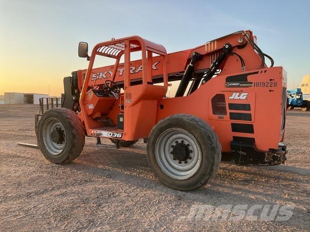 SkyTrak 6036 텔러 핸들러