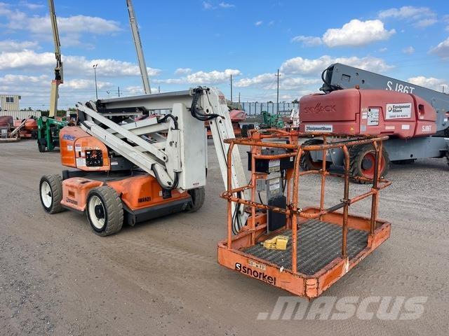 Snorkel A46JE 관절형 전동이동 리프트