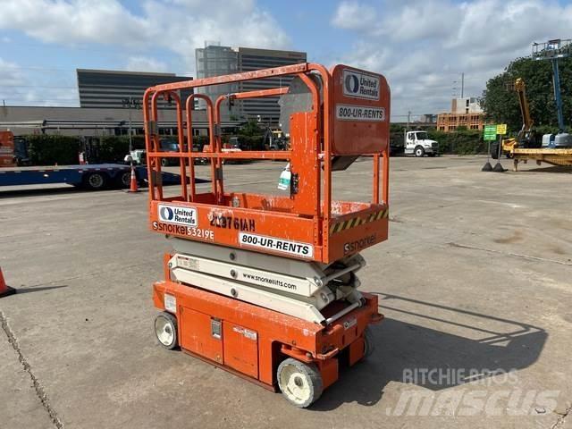 Snorkel S3219E 가위형 리프트