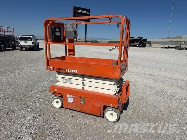 Snorkel S3219E 가위형 리프트
